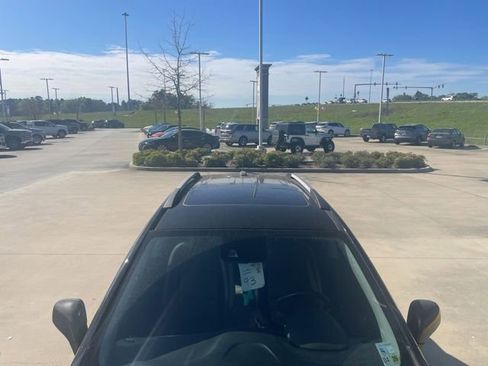 Used 2019 Chevrolet Trax Premier w/ Midnight Edition image 13