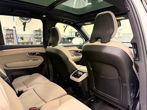 Used 2026 Volvo XC90 B6 Plus AWD/4WD image 25