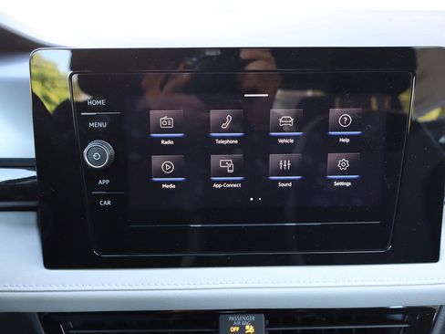 New 2026 Volkswagen Taos S FWD image 19