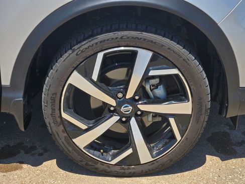 Used 2022 Nissan Rogue Sport SL AWD/4WD image 8