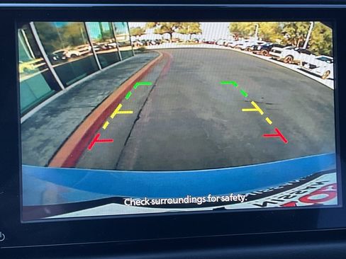 New 2025 Nissan Versa SR image 27