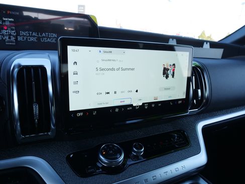 New 2025 Ford Expedition Tremor image 27