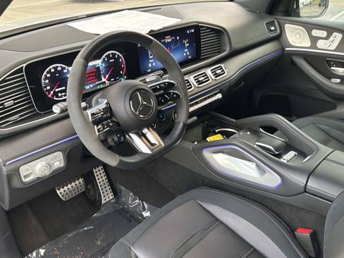 Used 2024 Mercedes-Benz GLE 53 AMG 4MATIC image 32