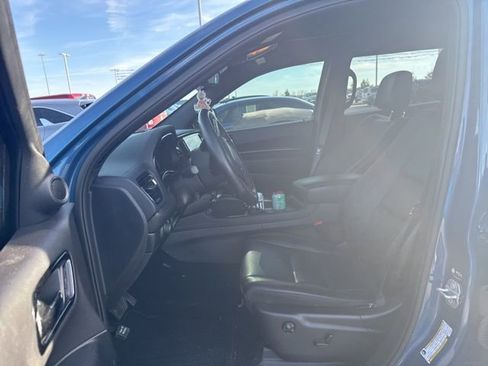 Used 2024 Dodge Durango GT image 7