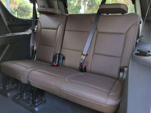 Used 2023 Chevrolet Tahoe High Country AWD/4WD image 30