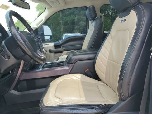 Used 2020 Ford F350 Limited AWD/4WD image 17