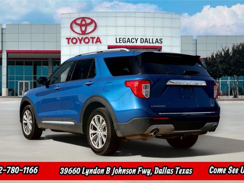 Used 2023 Ford Explorer Limited AWD/4WD image 7