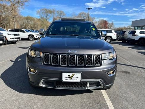 Used 2021 Jeep Grand Cherokee Limited w/ Sun & Sound Group AWD/4WD image 3