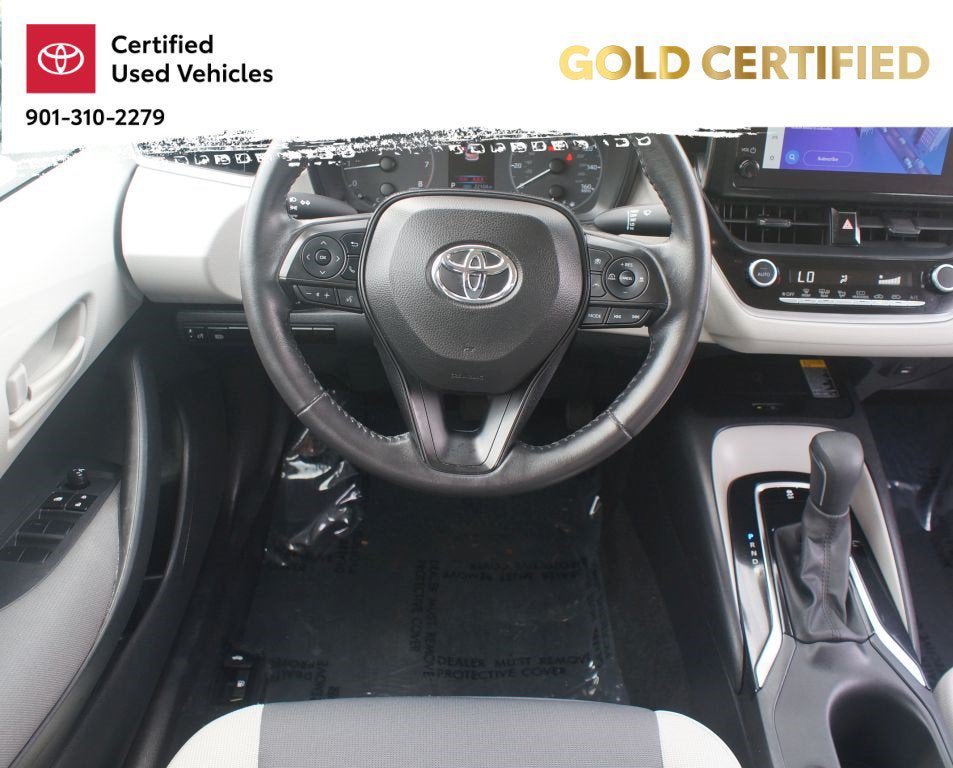 Used 2024 Toyota Corolla LE w/ LE Premium Package FWD image 5