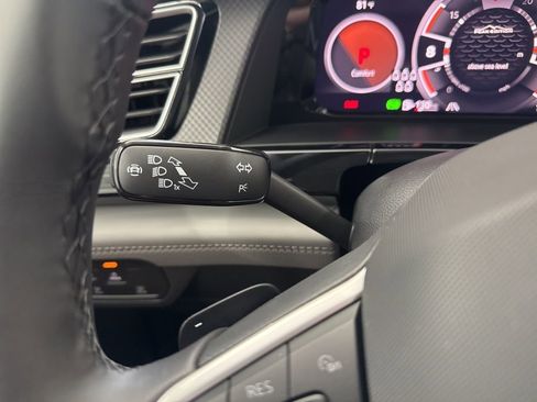 New 2026 Volkswagen Atlas Peak Edition AWD/4WD image 18