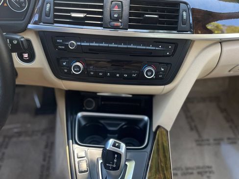 Used 2014 BMW 328i Sedan RWD image 16