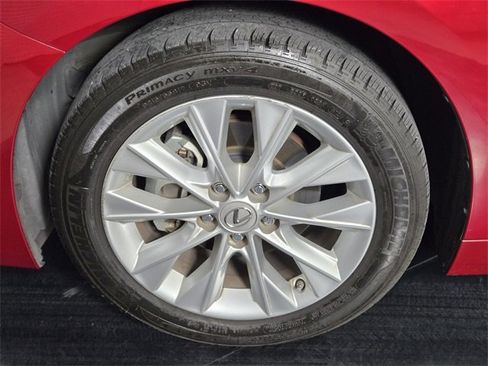 Used 2013 Lexus ES 300h w/ Luxury Pkg image 12