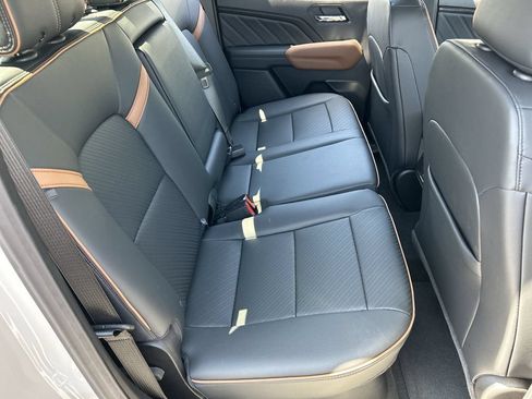 New 2026 GMC Canyon AT4 w/ Technology Plus Package AWD/4WD image 27