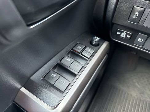 Used 2022 Toyota Tacoma 4x4 Double Cab image 35