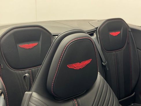 Used 2023 Aston Martin DB11 Volante image 70