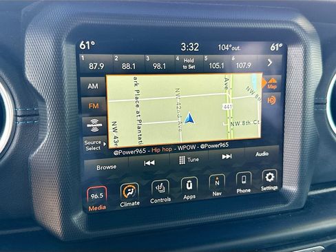 Used 2022 Jeep Wrangler Unlimited Rubicon 4xe w/ Steel Bumper Group AWD/4WD image 15