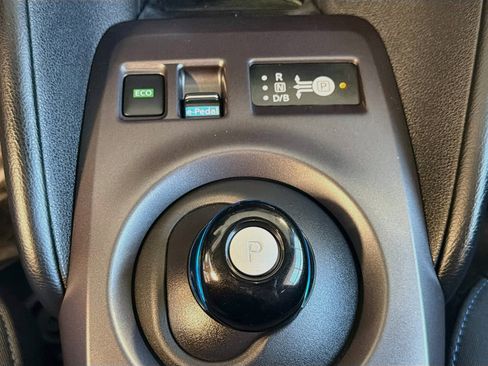 Used 2025 Nissan Leaf S FWD image 24