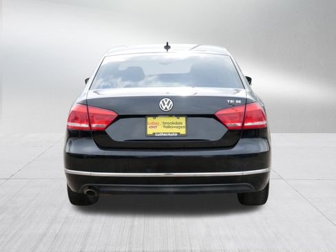 Used 2015 Volkswagen Passat 1.8T SE image 6