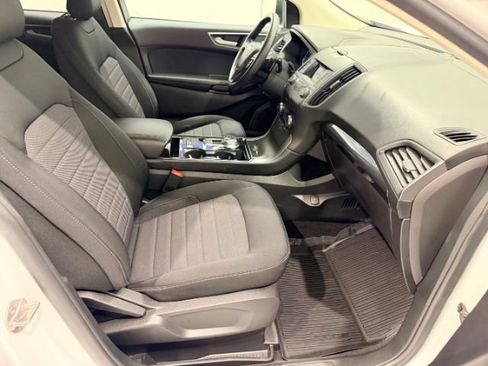 Used 2019 Ford Edge SE w/ SE Fleet Driver's Package AWD/4WD image 42