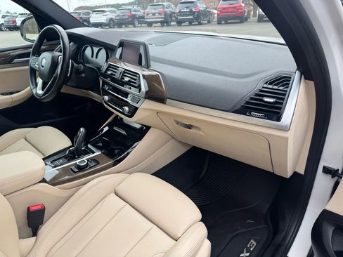 Used 2019 BMW X3 sDrive30i image 19