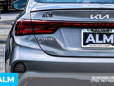 Used 2023 Kia Forte GT-Line w/ GT-Line Technology Package FWD image 13