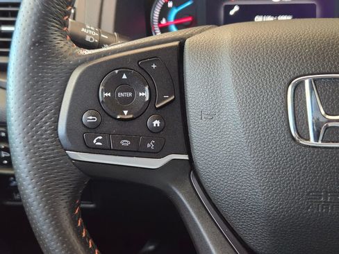 Used 2022 Honda Pilot TrailSport image 21