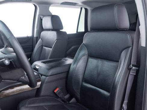 Used 2016 Chevrolet Tahoe LT AWD/4WD image 29