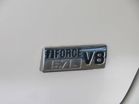 Used 2017 Toyota Sequoia Platinum RWD image 89