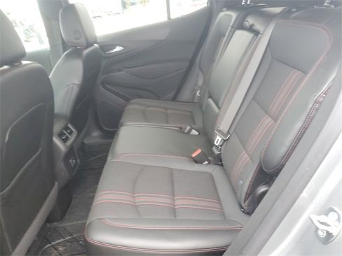 Used 2023 Chevrolet Equinox RS image 13