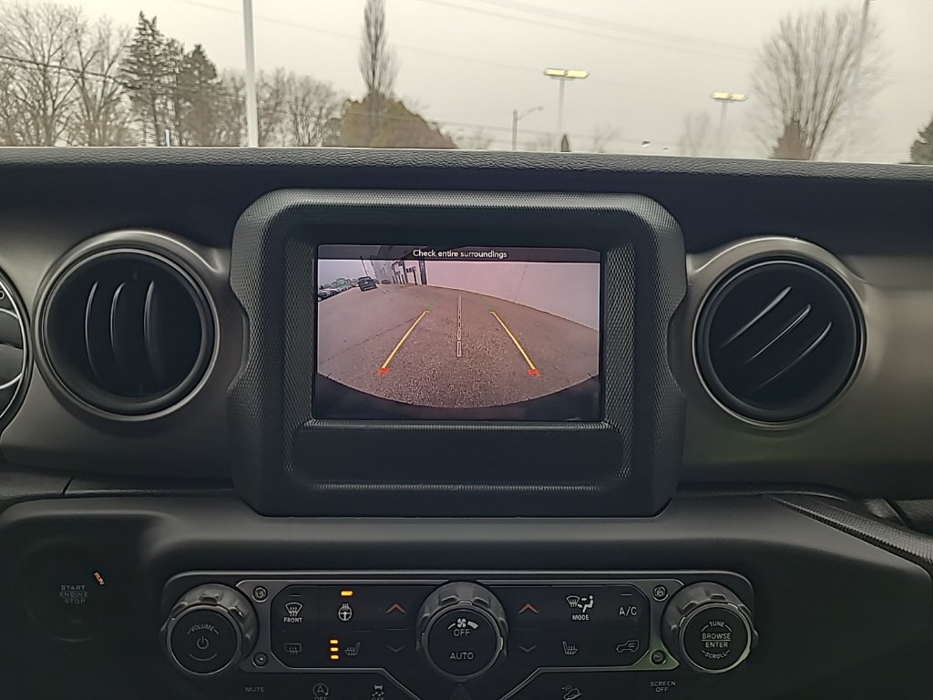 Used 2021 Jeep Wrangler Unlimited Sport AWD/4WD image 22