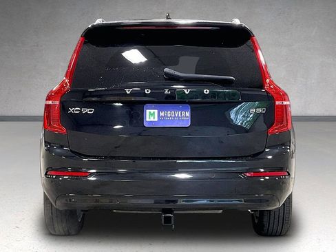 Used 2023 Volvo XC90 B5 Core AWD/4WD image 5
