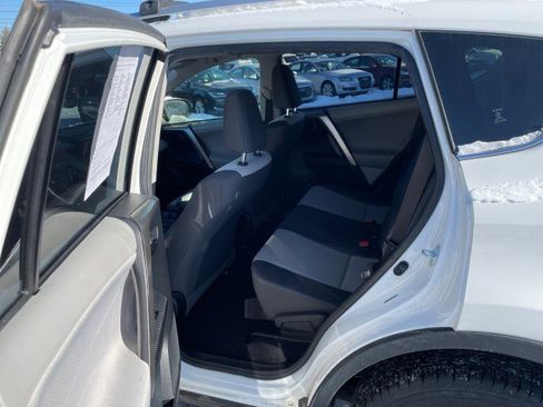 Used 2013 Toyota RAV4 LE image 12