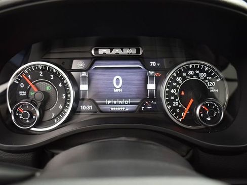 Used 2022 RAM 1500 Laramie image 7