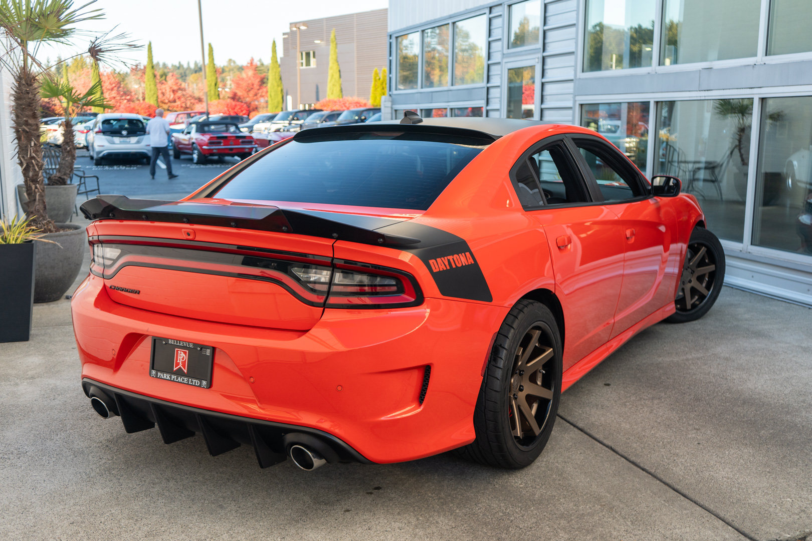 Used 2017 Dodge Charger R/T RWD image 6