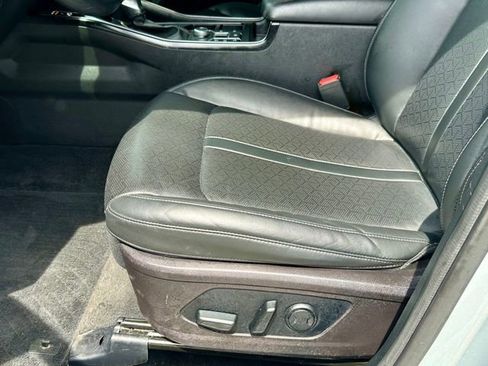 Used 2021 Kia Sorento EX w/ Panoramic Sunroof Package AWD/4WD image 14