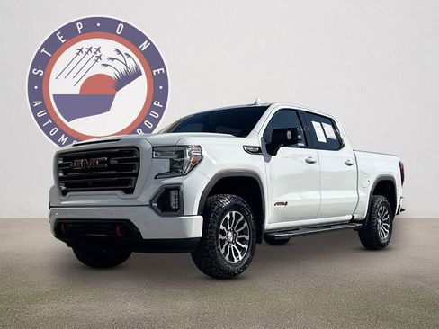 Used 2019 GMC Sierra 1500 AT4 w/ AT4 Premium Package image 2