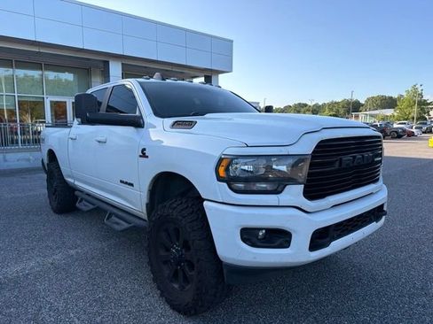 Used 2021 RAM 2500 Lone Star w/ Night Edition AWD/4WD image 3