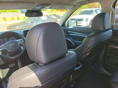 Used 2022 Kia Telluride SX w/ SX Prestige Package AWD/4WD image 13