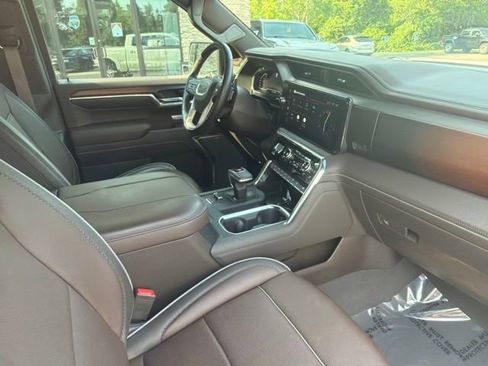 Used 2024 GMC Sierra 1500 Denali w/ Denali Reserve Package AWD/4WD image 29