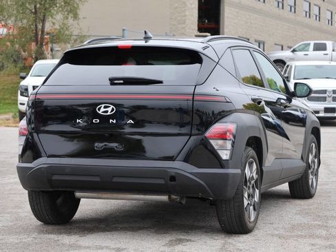 Used 2024 Hyundai Kona SEL image 9