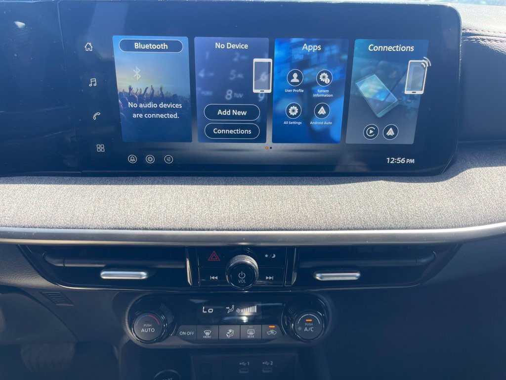 Certified 2026 Nissan Kicks SV FWD image 7