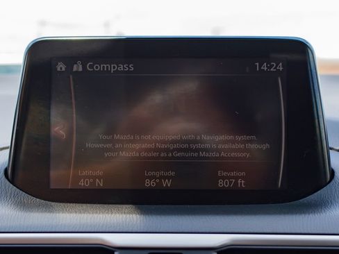 Used 2017 MAZDA MAZDA3 Touring FWD image 29