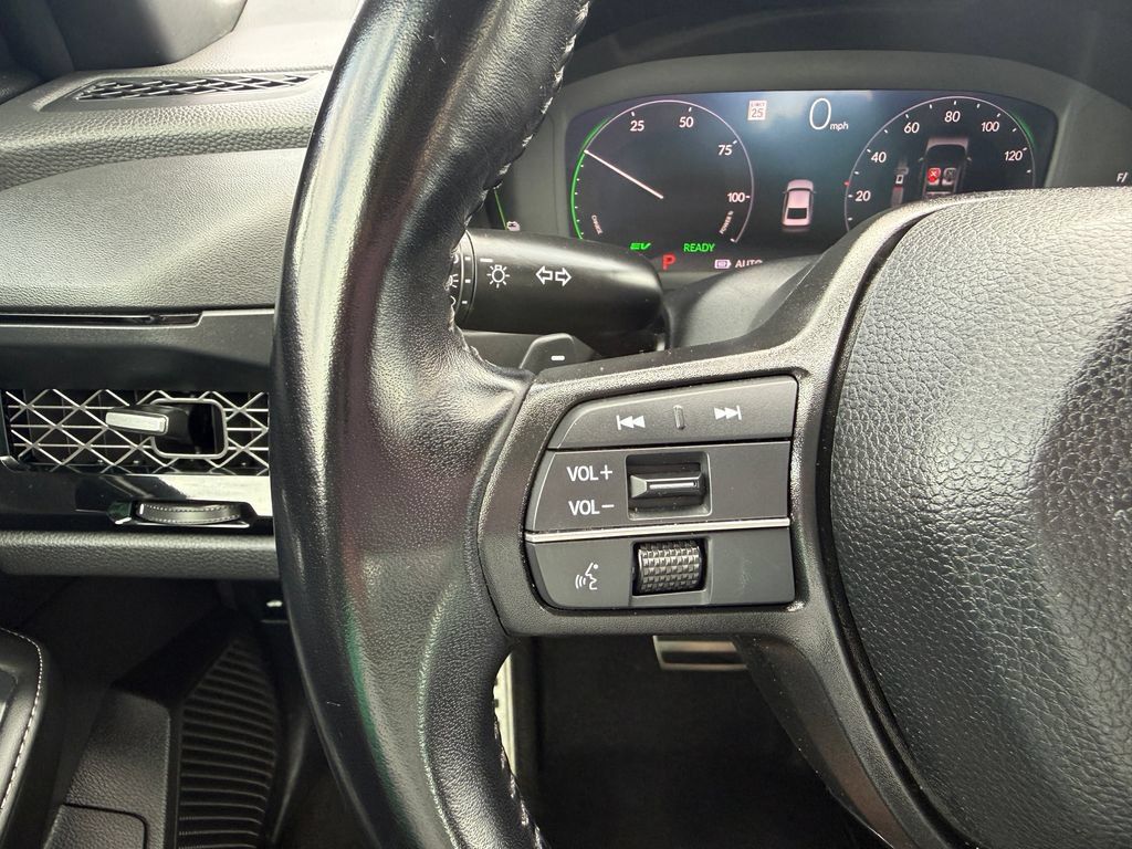 Used 2024 Honda Accord Sport image 17