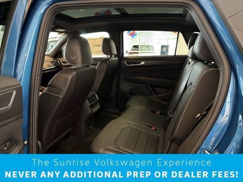 New 2024 Volkswagen Atlas Cross Sport SEL R-Line image 26