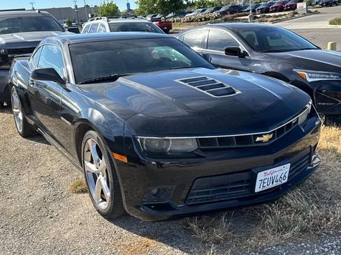 Used 2014 Chevrolet Camaro SS w/ RS Package RWD image 2