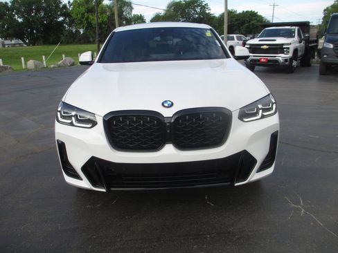 Used 2023 BMW X4 xDrive30i w/ M Sport Package AWD/4WD image 13