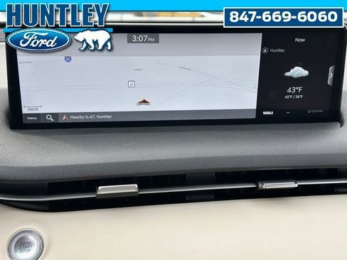 Used 2024 Genesis GV70 2.5T w/ Advanced Package AWD/4WD image 26