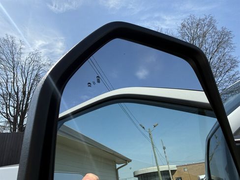 Used 2025 Ford F350 XLT w/ 360-Degree Camera Package image 57