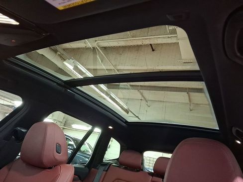 Used 2024 BMW X3 M40i w/ Premium Package image 11