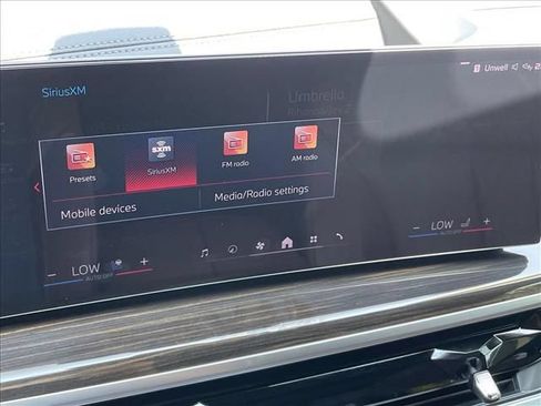 Used 2024 BMW X7 M60i w/ Executive Package AWD/4WD image 19